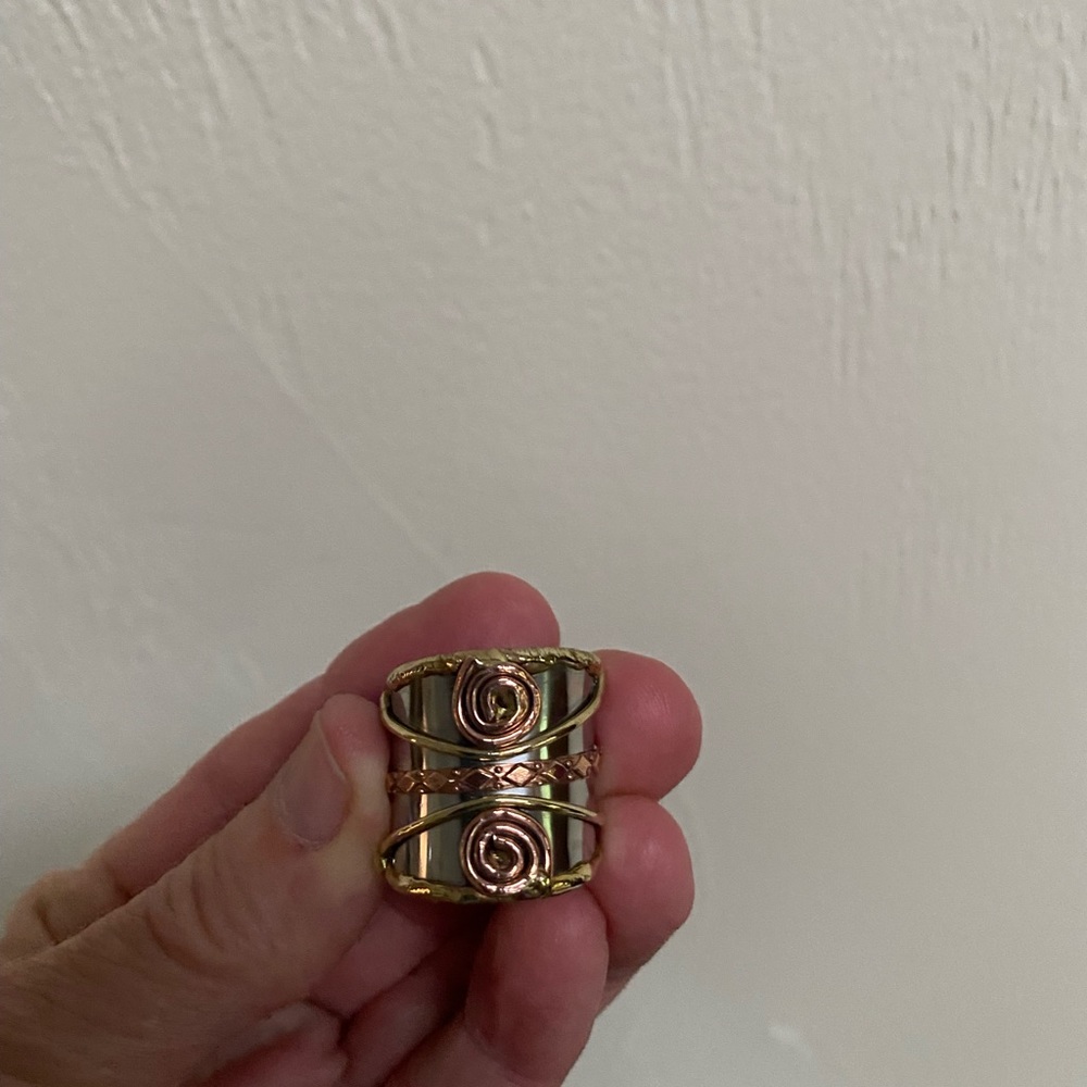 Nwot. Mixed Metal Adjustable Ring. - image 7